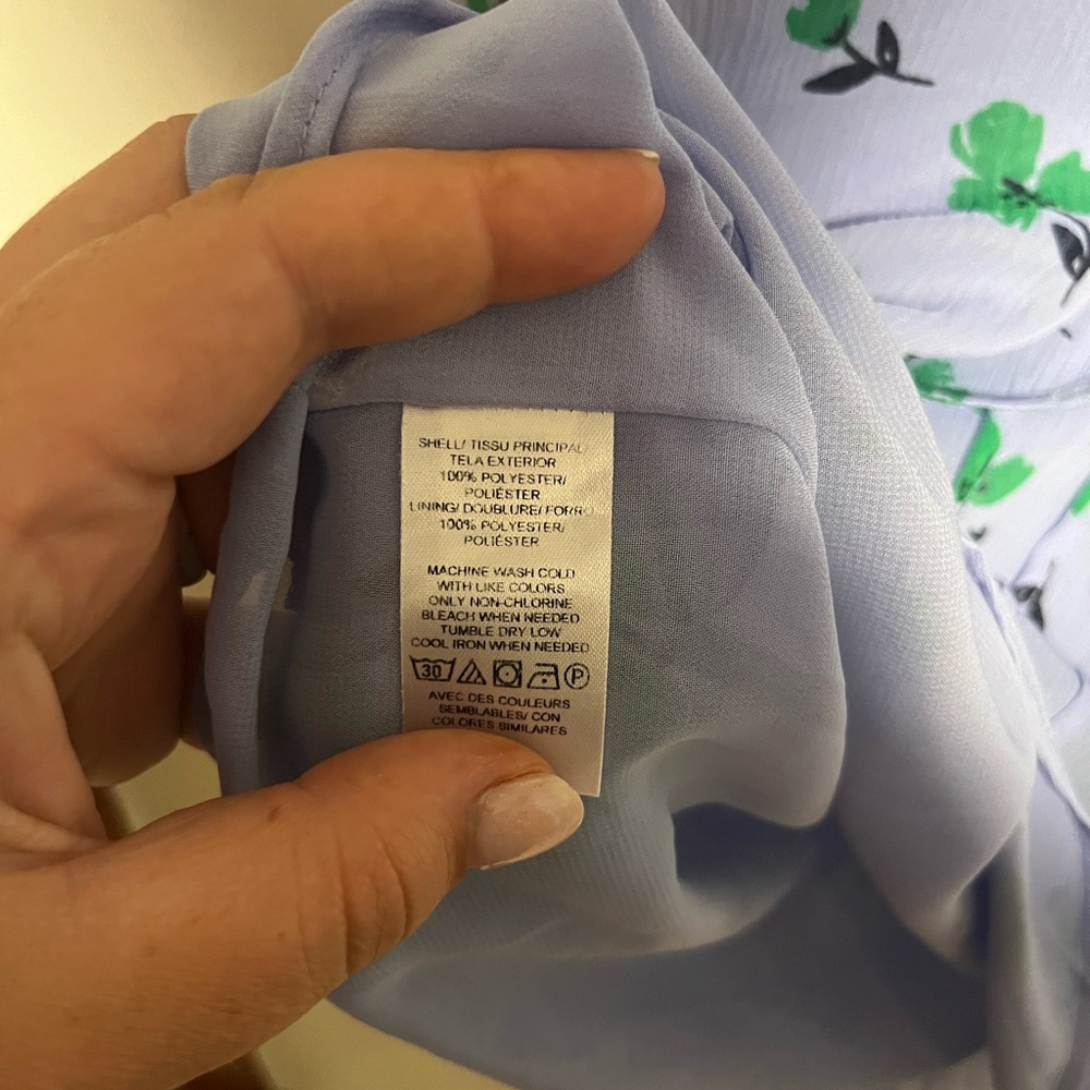 Ann Taylor Floral Blouse - Picture 4 of 5